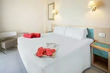 Hotel Sol Milanos Pingüinos