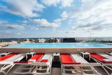 Hotel So City - Adults Only