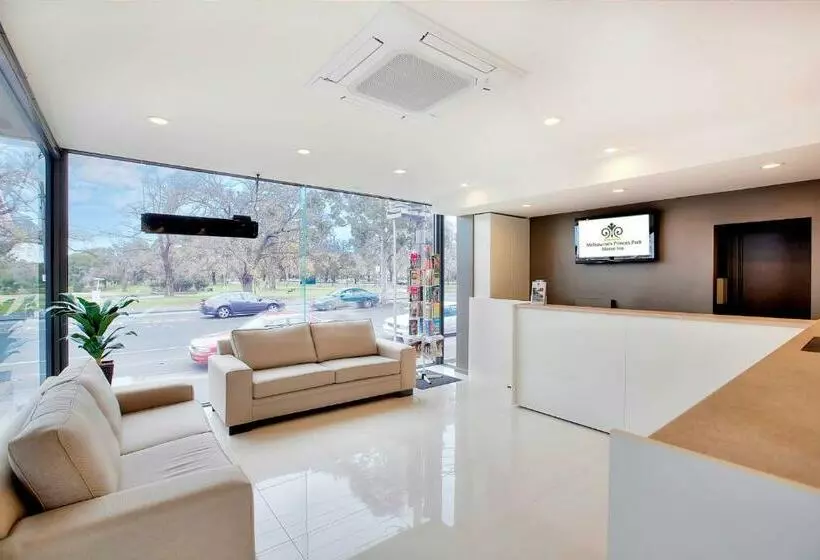 Fotos del hotel Melbourne S Princes Park:  6