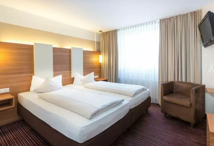 Fotos del hotel Cristal München:  13