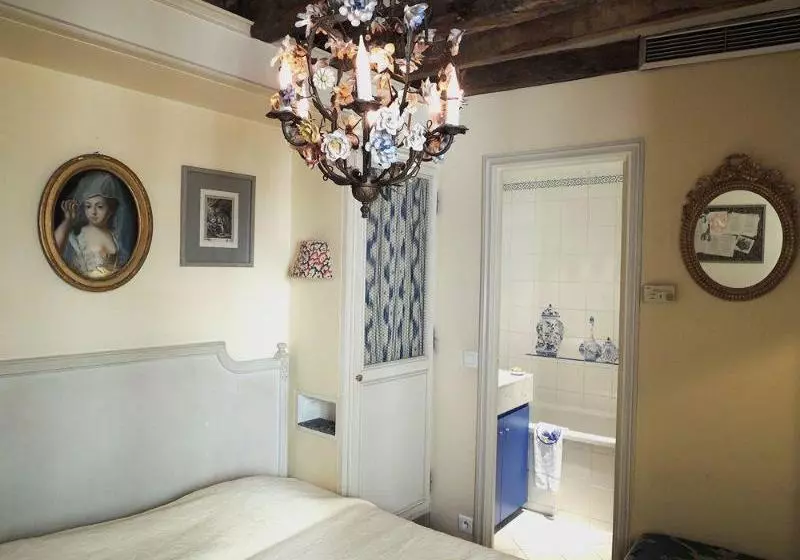 Fotos del hotel Caron De Beaumarchais:  2