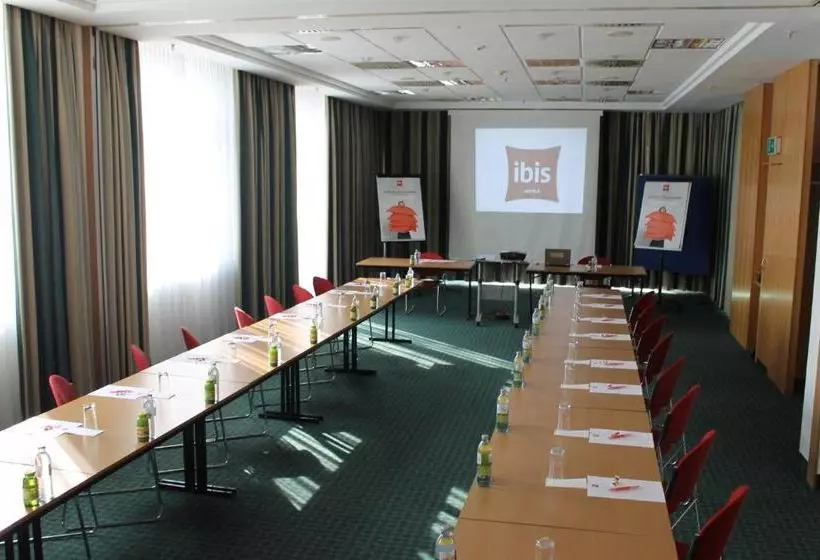 Fotos del hotel Ibis Linz City:  5