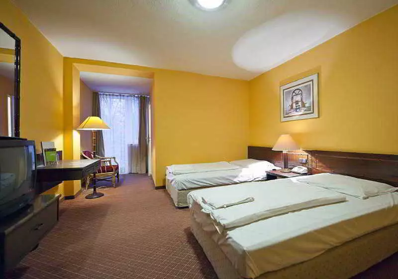 Fotos del hotel Lido Hotel Budapest:  2