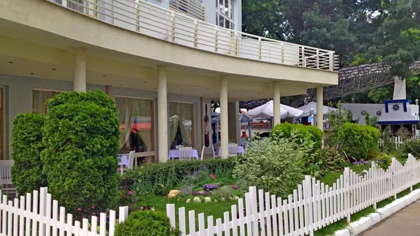 Fotos del hotel Hotel Kalofer:  15