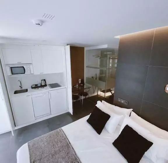 Fotos del hotel Salamanca Suites Libertad:  3