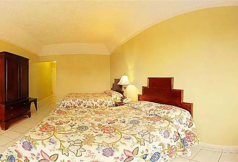 Fotos del hotel Rooms On The Beach Ocho Rios:  2