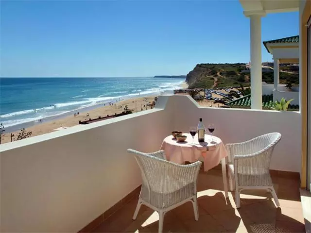 Fotos del hotel Villa Esmeralda:  8