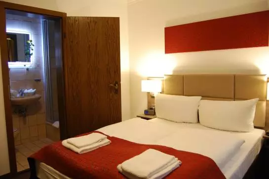 Fotos del hotel Dom  Am Römerbrunnen:  20