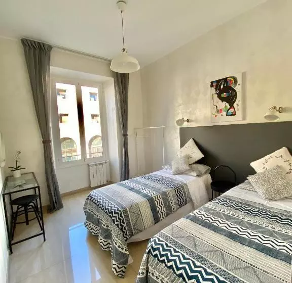 Fotos del hotel Euro Star Guest House:  8