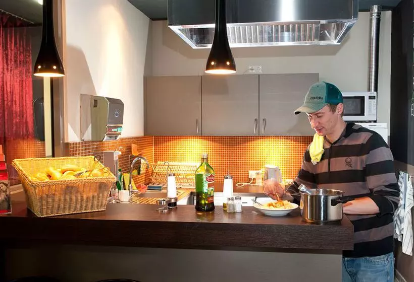 Fotos del hotel Meininger  Salzburg City Center:  6