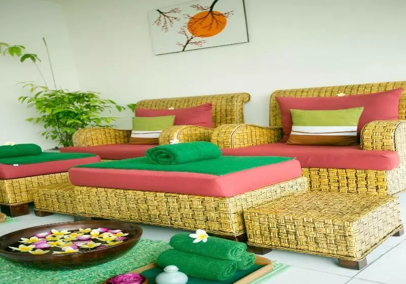 Fotos del hotel Kuta Station:  7