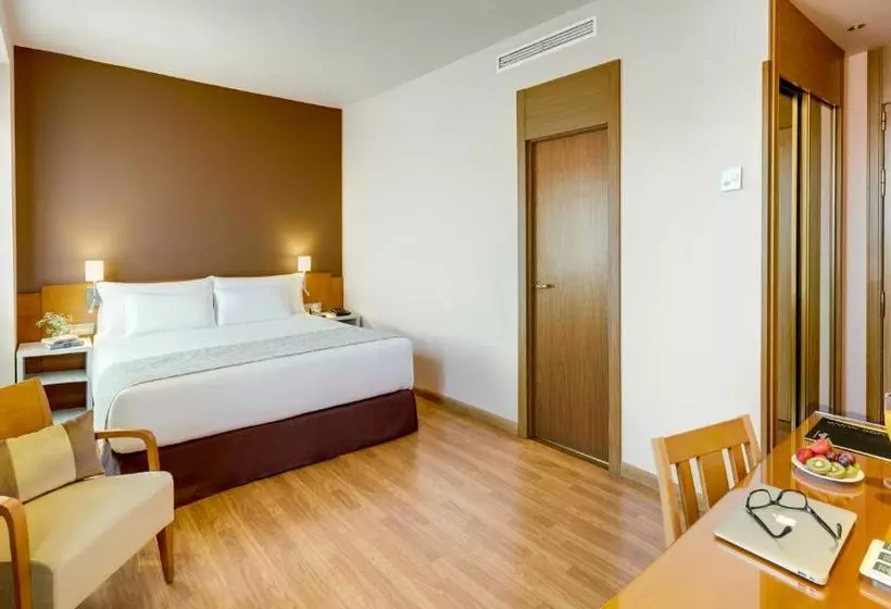 Fotos del hotel Sercotel Alcalá 611 :  13