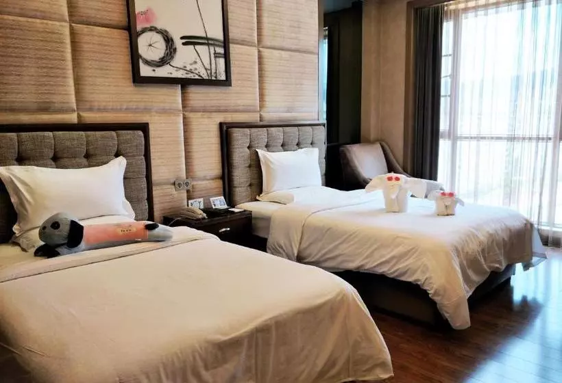 Fotos del hotel Kunming Shengshi Qianhe:  11