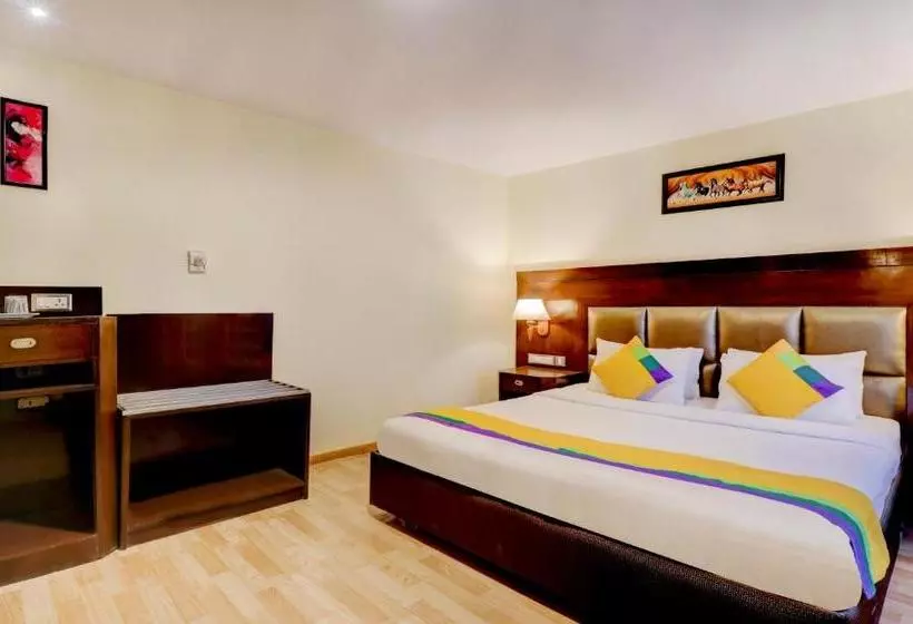 Fotos del hotel Treebo Trip Royale Brigade:  13