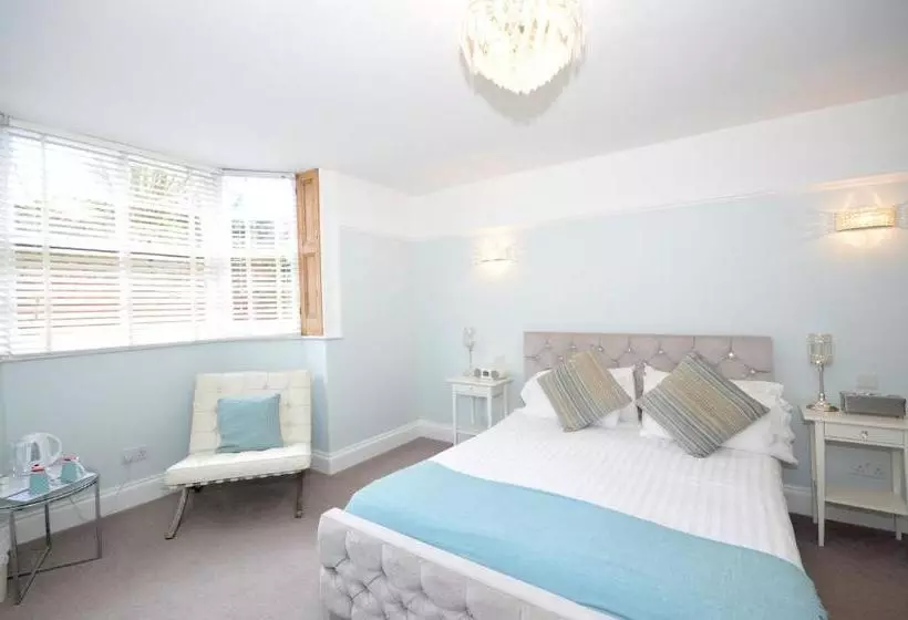 Fotos del hotel Airden House:  10