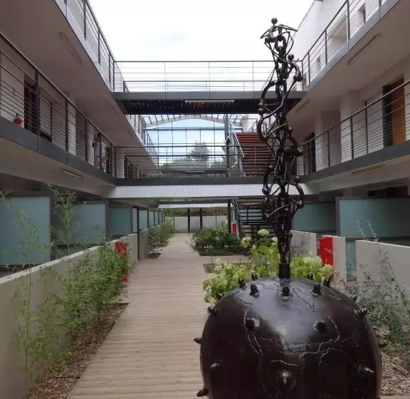 Fotos del hotel Les Jardins D'athéna:  11