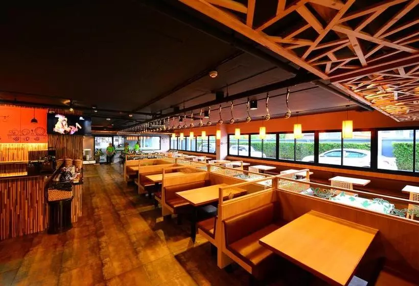 Fotos del hotel Modern Thai Suites:  5