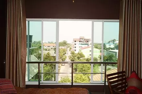 Fotos del hotel Bupa Montra:  10