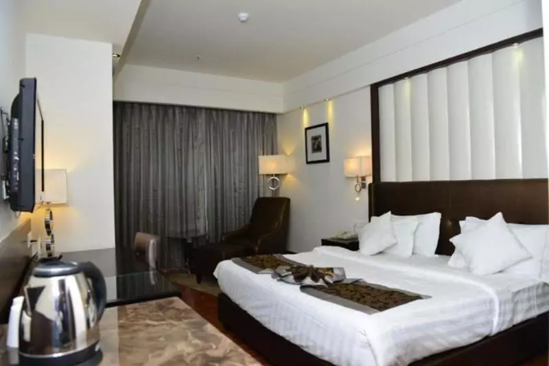 Fotos del hotel Treebo Kubeera Palace:  8