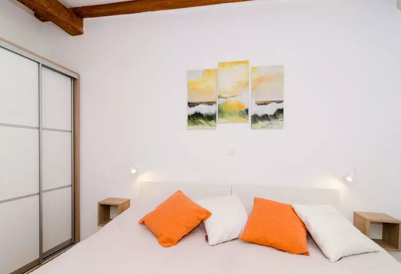 Fotos del hotel Apartments Raic:  22