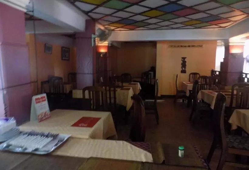 Fotos del hotel College Inn:  3