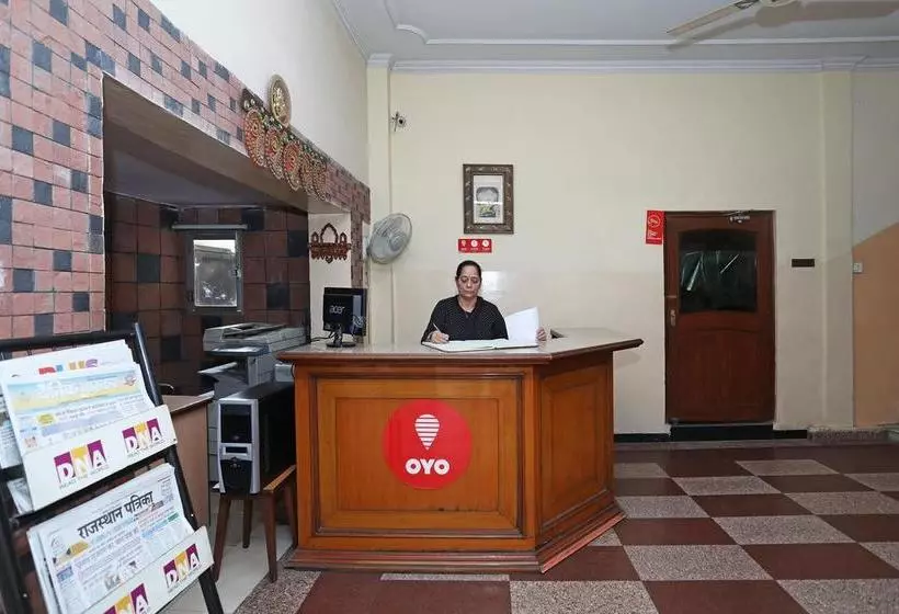 Fotos del hotel Oyo 10282 Hotel Rishi:  9