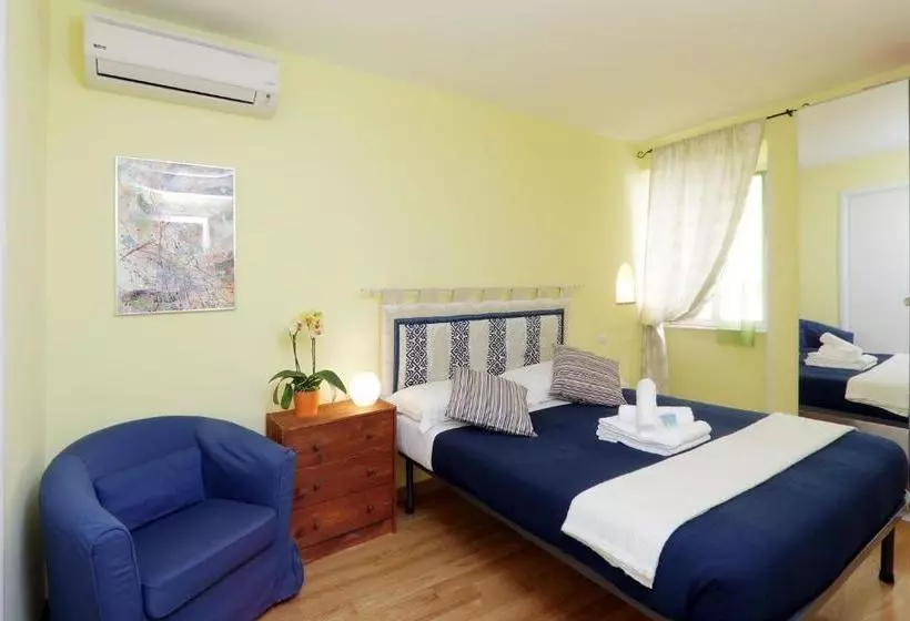 Fotos del hotel Coliseum Rooms:  10