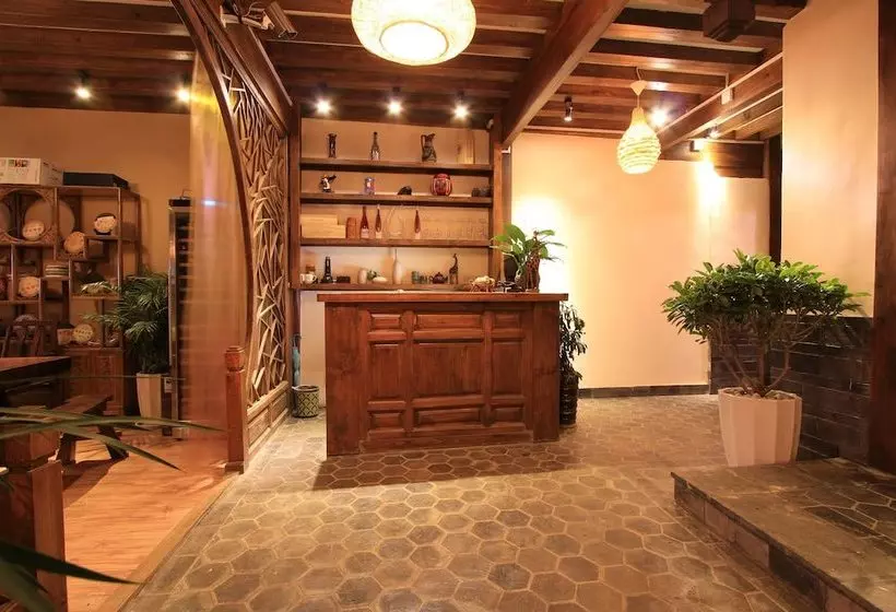 Fotos del hotel Village Green Inn:  5