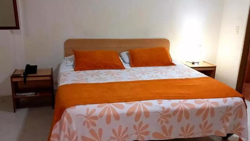 Fotos del hotel Estadio 63 C:  11