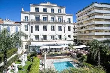 בית מלון כפרי Le Canberra