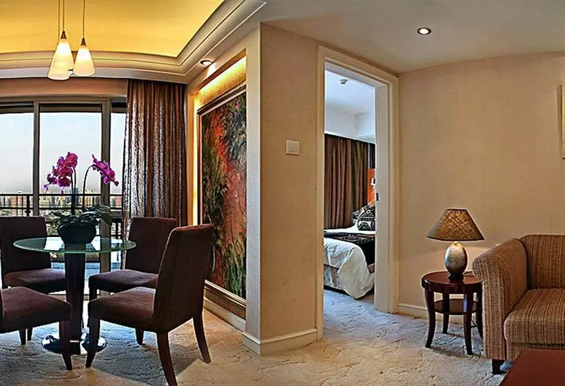 Fotos del hotel Howard Johnson All Suites:  16