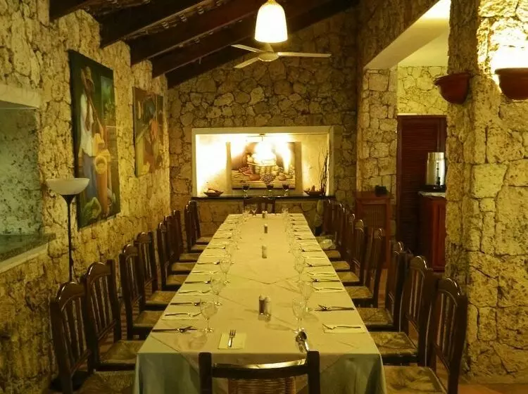 Fotos del hotel Playa Esmeralda Resort:  4