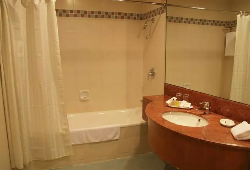 Fotos del hotel Mandarin Court:  5