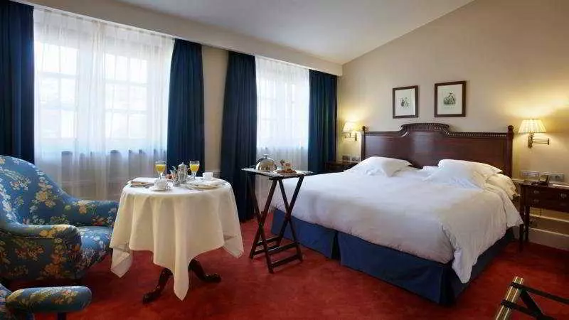 Fotos del hotel Palacio Guendulain:  22