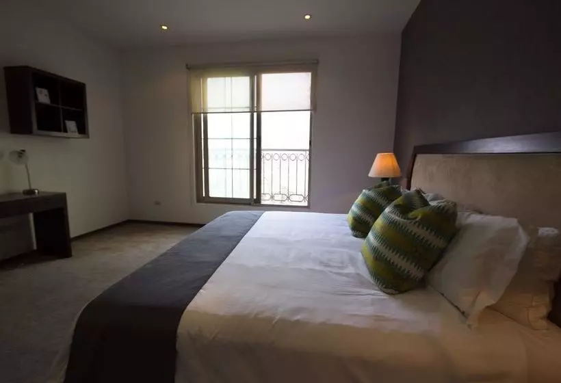 Fotos del hotel Torres De El Legado:  17