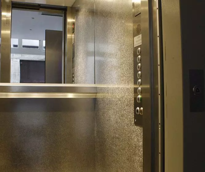 Fotos del hotel The Element:  3