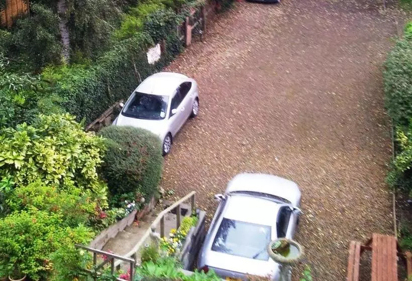 Fotos del hotel St Paul S Lodge:  3