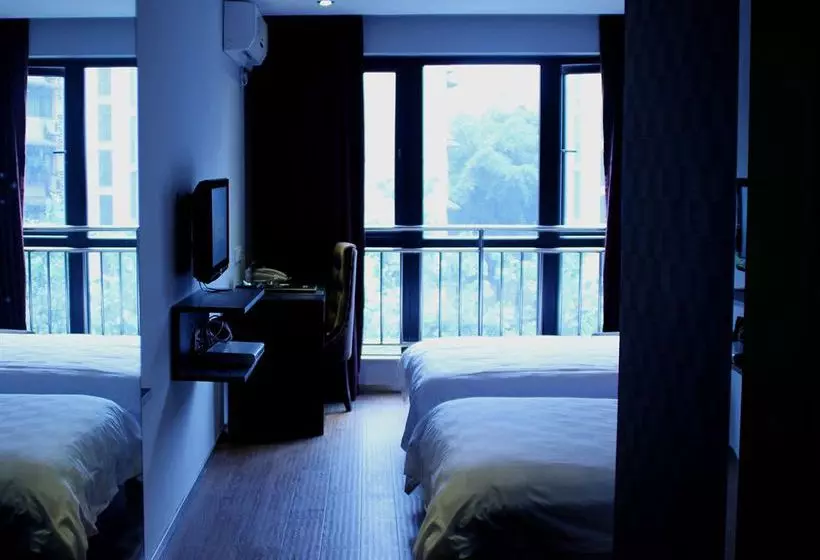 Fotos del hotel Fx Hotel Third Military Medical University:  5