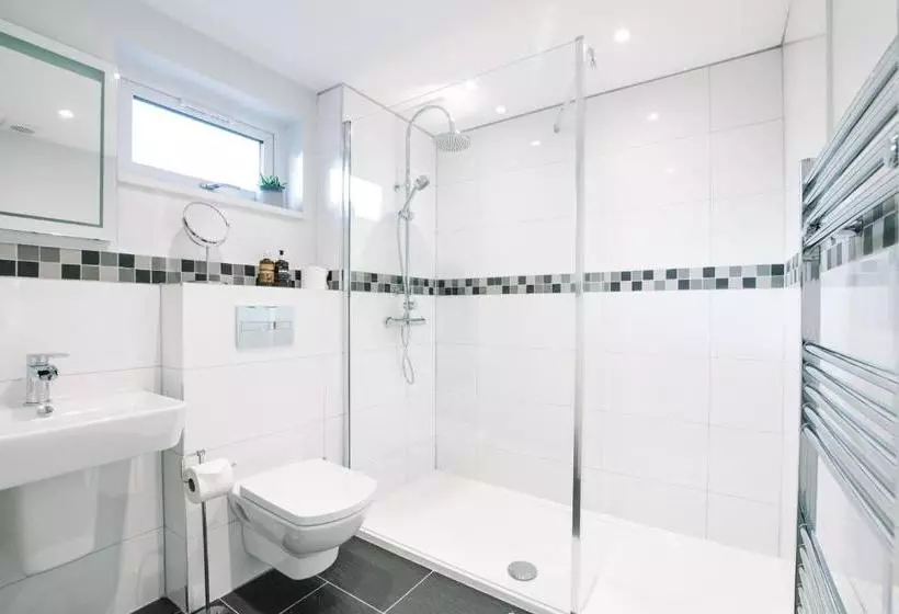 Fotos del hotel Garfield Guest House:  8