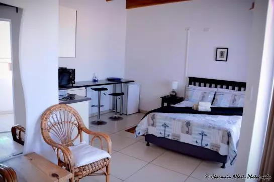 Fotos del hotel Sea Horse Self Catering Apartments & Guesthouse:  6