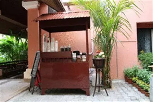 Fotos del hotel Sinthana Resort:  4