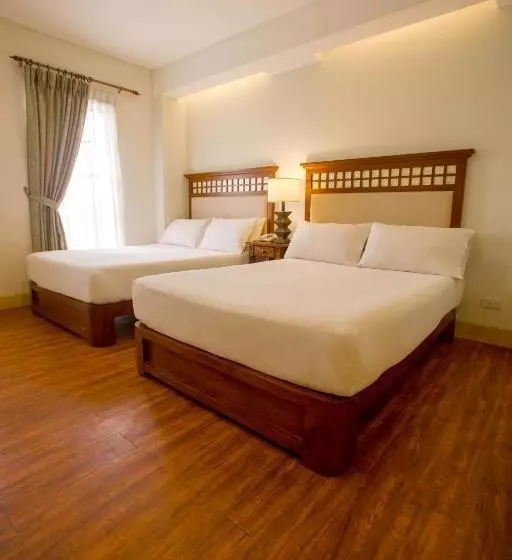 Fotos del hotel Emilia:  23