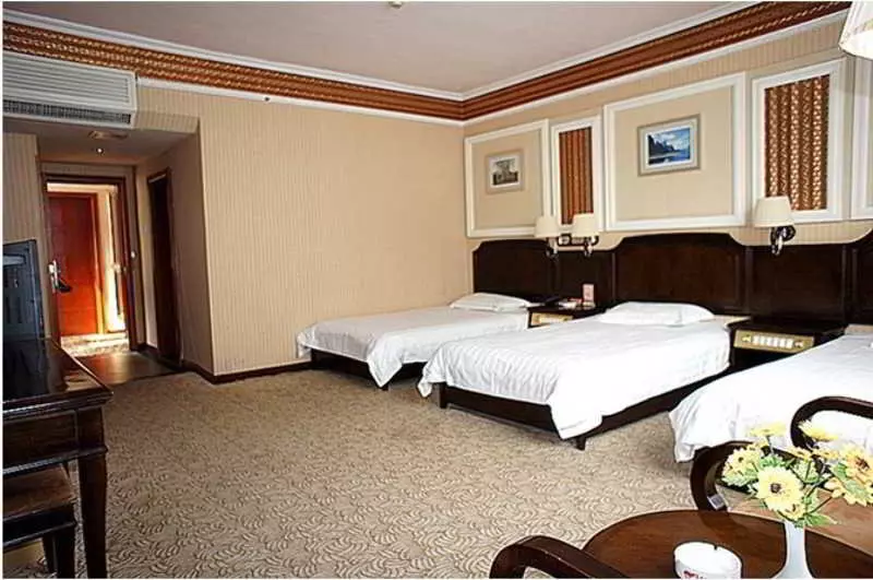 Fotos del hotel Education:  8