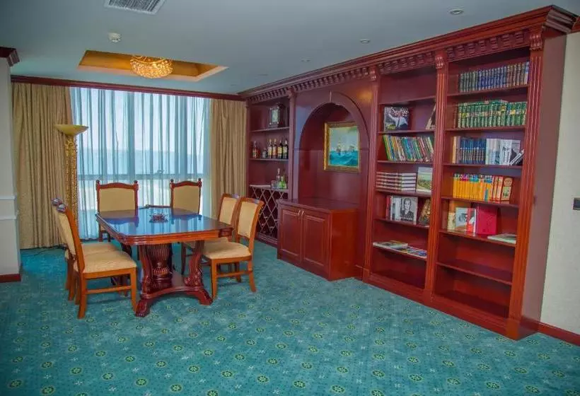 Fotos del hotel Golden Coast:  24