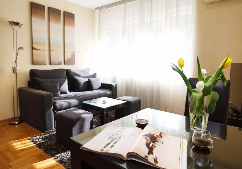 Fotos del hotel Silicon Valley Apartment:  22