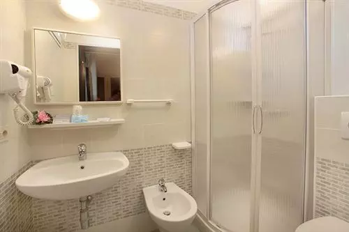 Fotos del hotel Abarth:  6