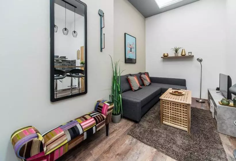 Fotos del hotel 7seasons Central Suites:  9