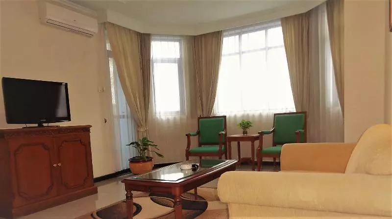 Fotos del hotel Puri Darmo Serviced Residences:  13