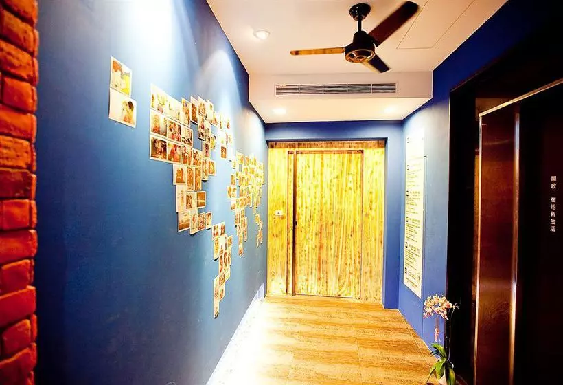 Fotos del hotel J2:  2