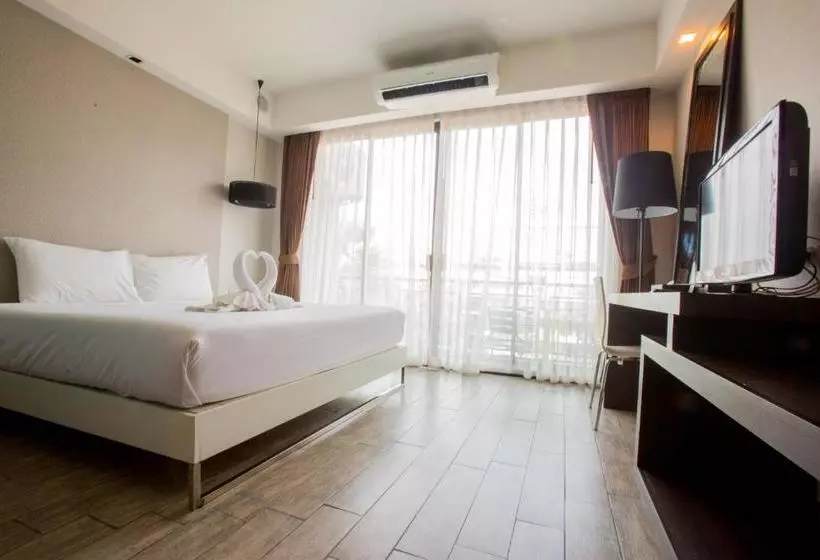 Fotos del hotel Inn Place Serviced Residence:  2